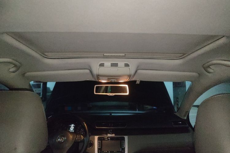 Used Volkswagen Magotan 2013 2.0 TSI Prestige Model Headliner