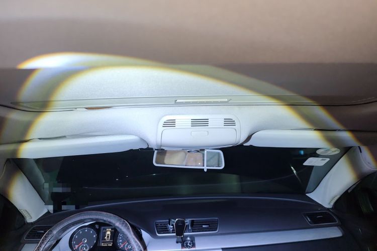Used Volkswagen Magotan 2013 1.8TSI Premier Model Headliner