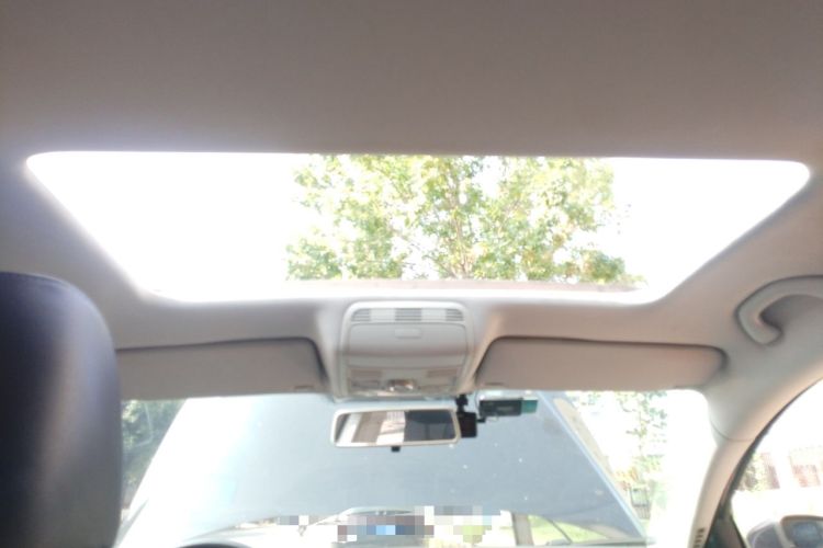 Used Volkswagen Magotan 2013 1.8TSI Luxury Model Headliner