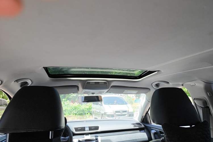 Used Volkswagen Magotan 2013 1.8TSI Luxury Model Headliner