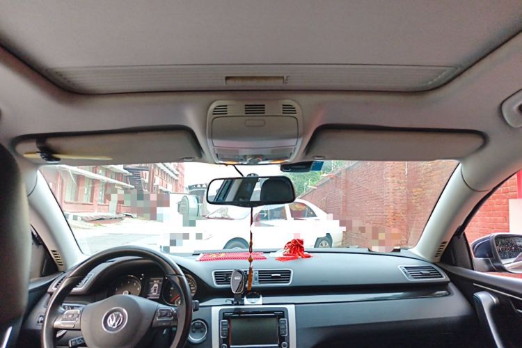 Used Volkswagen Magotan 2013 1.8TSI Luxury Model Headliner