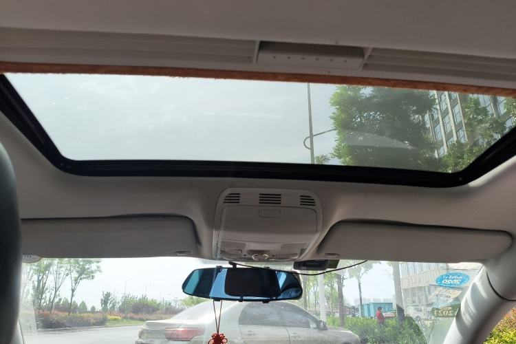 Used Volkswagen Magotan 2013 1.8TSI Premier Model Headliner