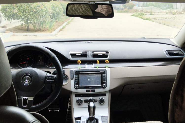 Used Volkswagen Magotan 2013 1.8TSI Prestige Model Headliner