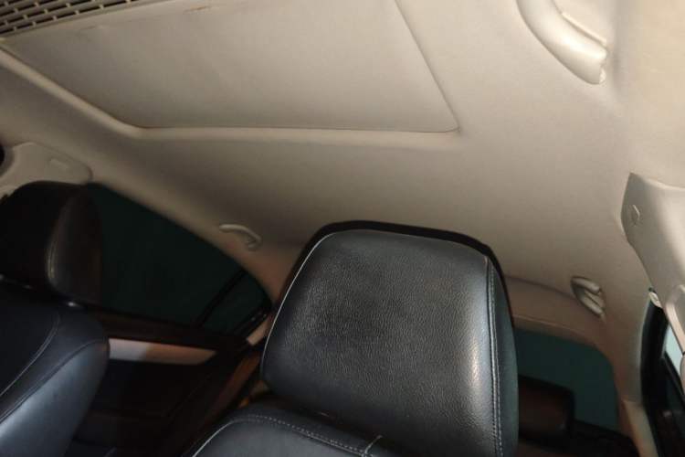 Used Volkswagen Magotan 2013 1.8TSI Premier Model Headliner