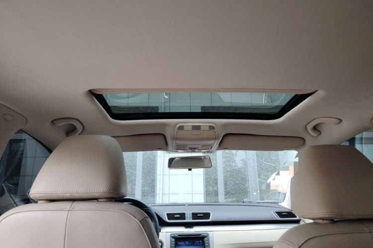Used Volkswagen Magotan 2013 1.8TSI Premier Model Headliner