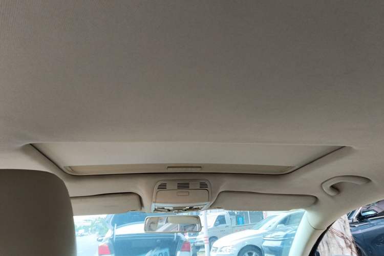 Used Volkswagen Magotan 2013 1.8TSI Luxury Model Headliner