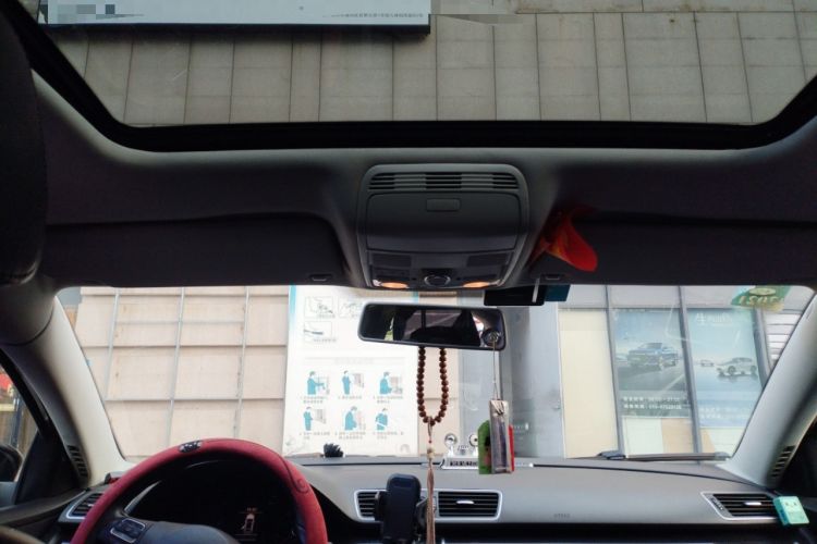 Used Volkswagen Magotan 2013 1.8TSI Premier Model Headliner
