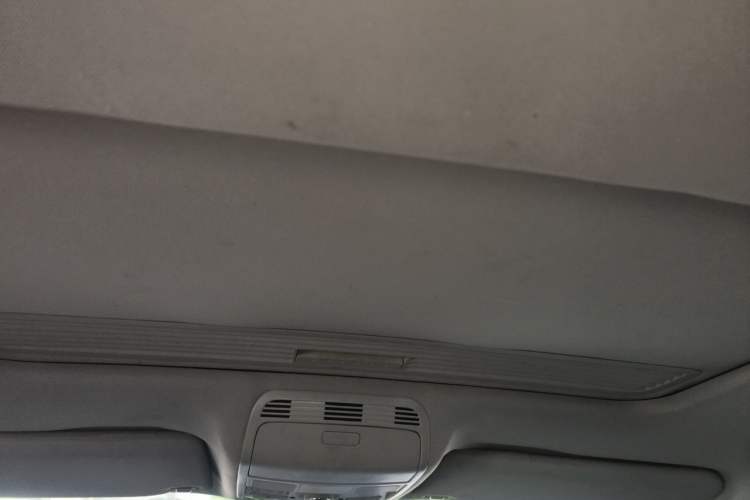 Used Volkswagen Magotan 2013 1.8TSI Luxury Model Headliner