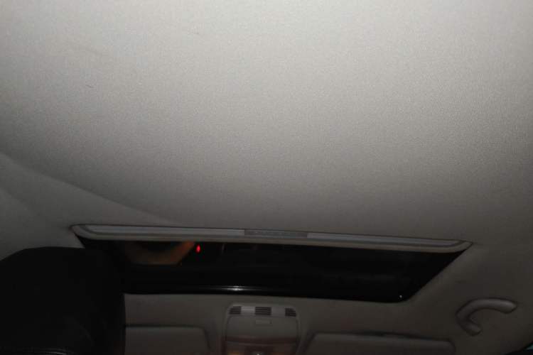 Used Volkswagen Magotan 2013 1.8TSI Premier Model Headliner