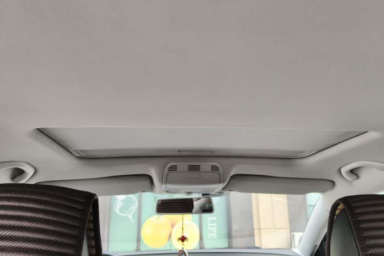Used Volkswagen Magotan 2013 1.8TSI Comfort Model Headliner