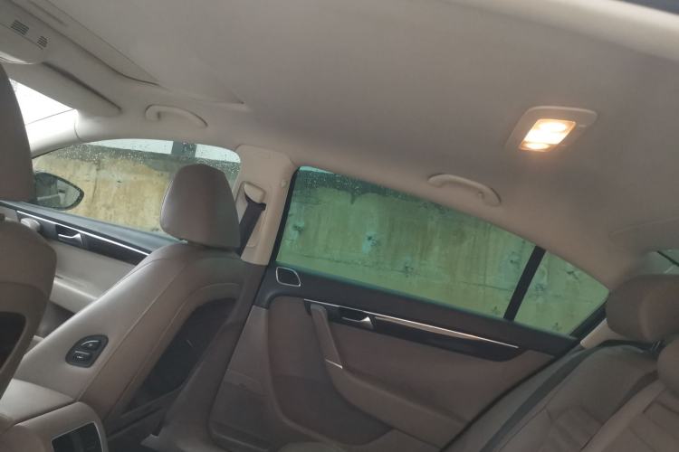 Used Volkswagen Magotan 2013 2.0 TSI Ultimate Model Headliner
