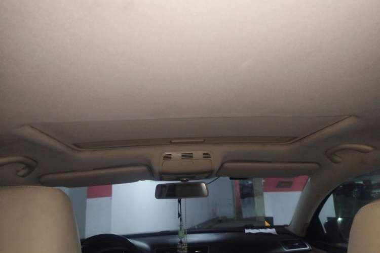 Used Volkswagen Magotan 2013 1.8TSI Luxury Model Headliner