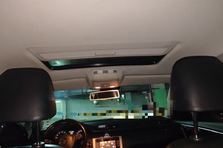 Used Volkswagen Magotan 2013 1.8TSI Prestige Model Headliner