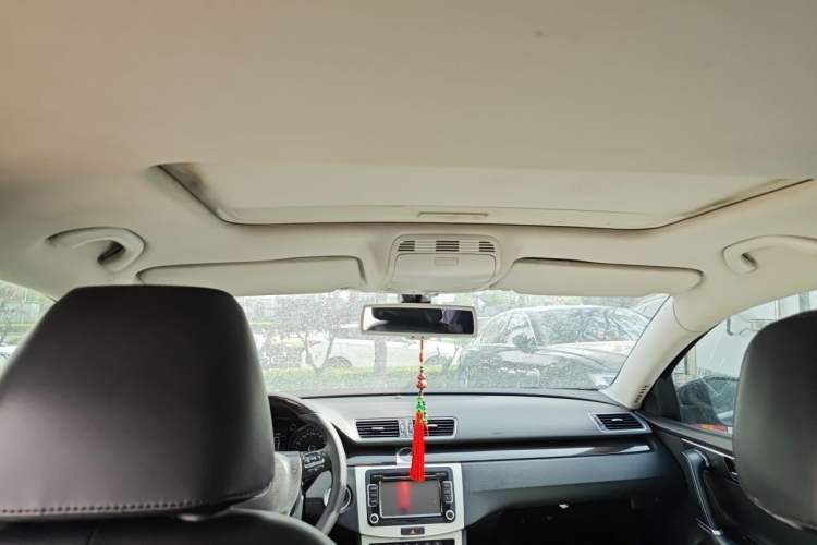 Used Volkswagen Magotan 2013 1.8TSI Prestige Model Headliner