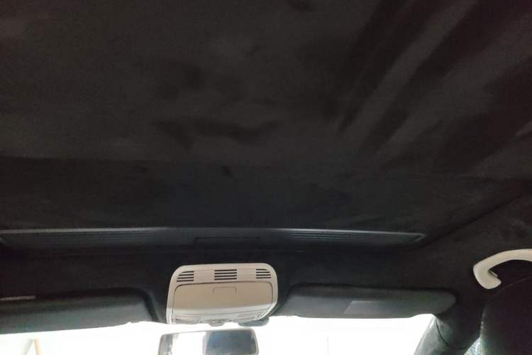 Used Volkswagen Magotan 2013 1.8TSI Luxury Model Headliner