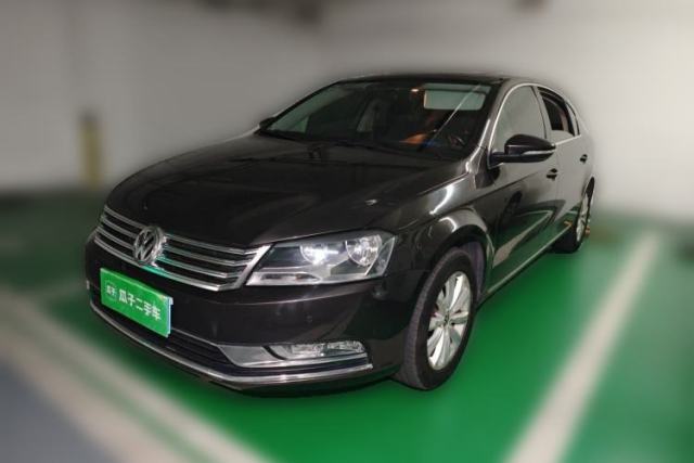 Ojetý Volkswagen Magotan 2013 1.8TSI Premier Model