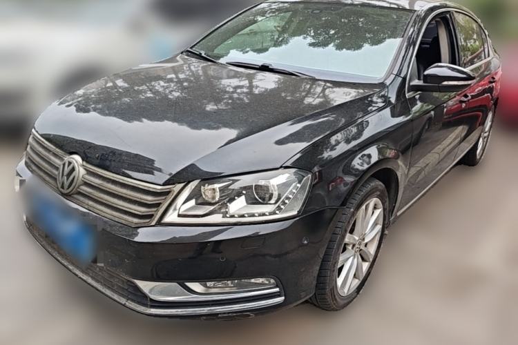 Used Volkswagen Magotan 2013 2.0 TSI Prestige Model Guazi used car, China used car export, Used car for sale, Used  cars, Cheapest cars for sale