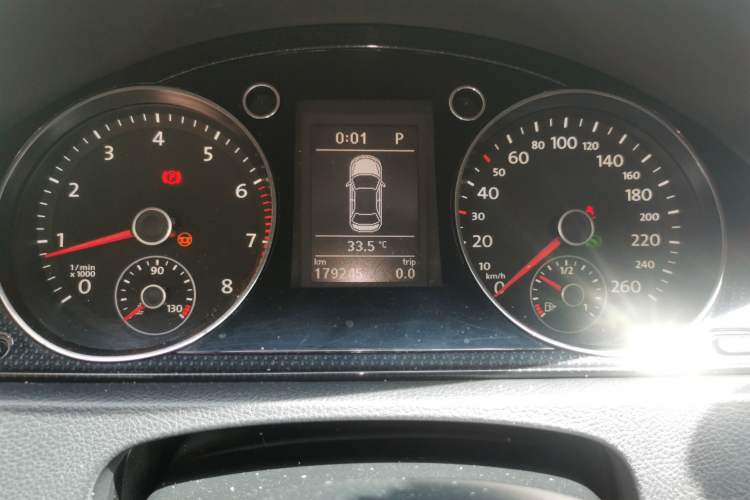 Used Volkswagen Magotan 2013 1.8TSI Luxury Model Instrument Cluster