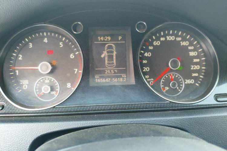 Used Volkswagen Magotan 2013 1.8TSI Luxury Model Instrument Cluster