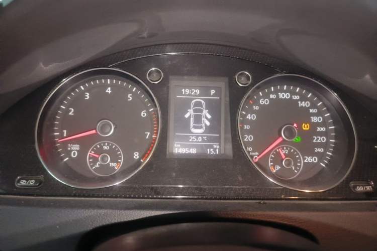 Used Volkswagen Magotan 2013 1.8TSI Luxury Model Instrument Cluster