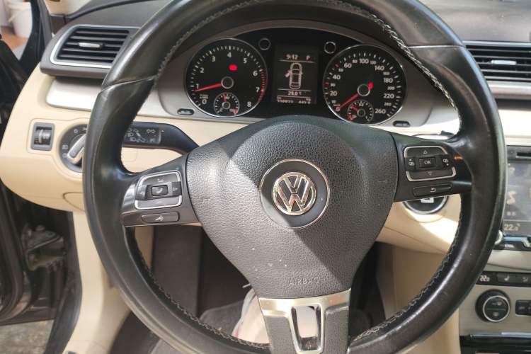 Used Volkswagen Magotan 2013 1.8TSI Luxury Model Instrument Cluster
