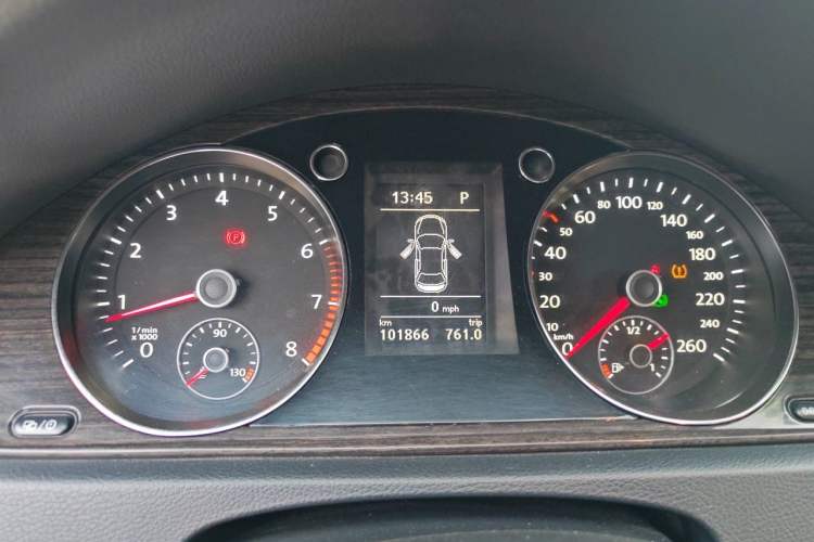 Used Volkswagen Magotan 2013 1.8TSI Prestige Model Instrument Cluster