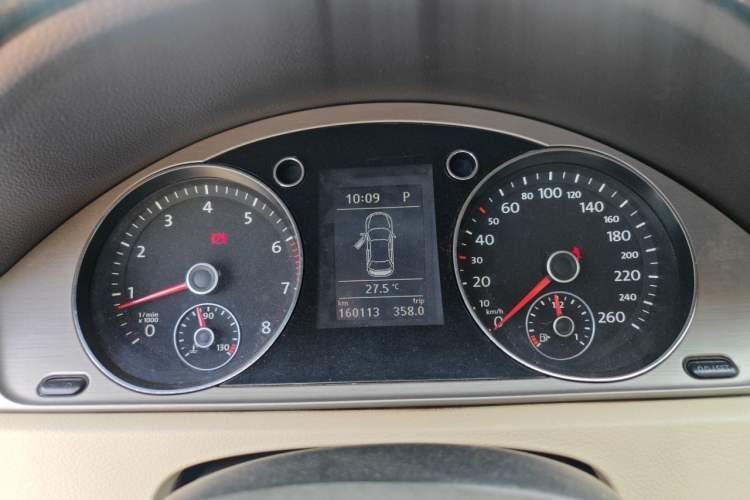 Used Volkswagen Magotan 2013 1.8TSI Luxury Model Instrument Cluster