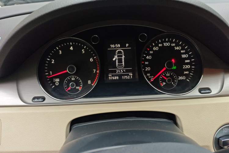 Used Volkswagen Magotan 2013 1.8TSI Luxury Model Instrument Cluster