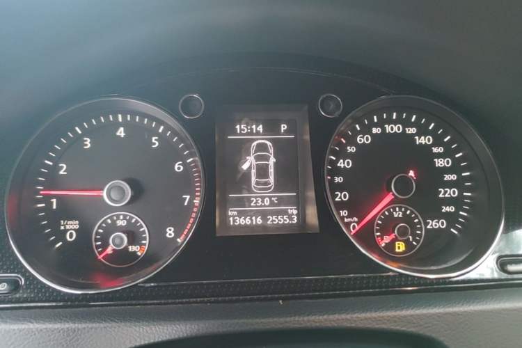 Used Volkswagen Magotan 2013 1.8TSI Luxury Model Instrument Cluster