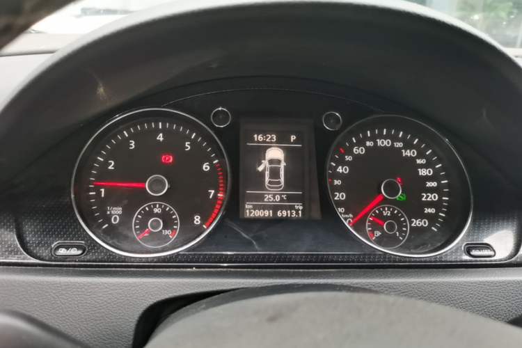 Used Volkswagen Magotan 2013 1.8TSI Luxury Model Instrument Cluster