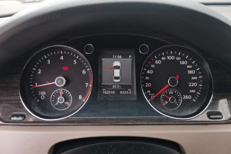 Used Volkswagen Magotan 2013 2.0 TSI Ultimate Model Instrument Cluster