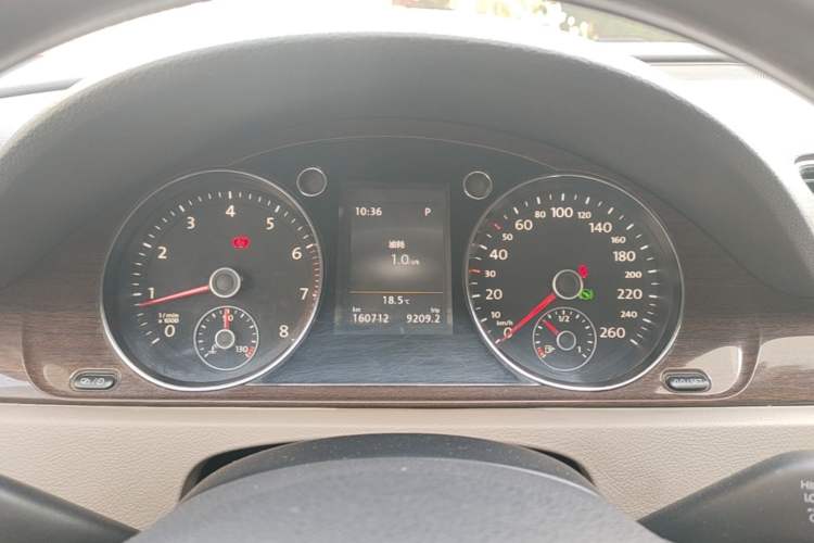 Used Volkswagen Magotan 2013 2.0 TSI Prestige Model Instrument Cluster