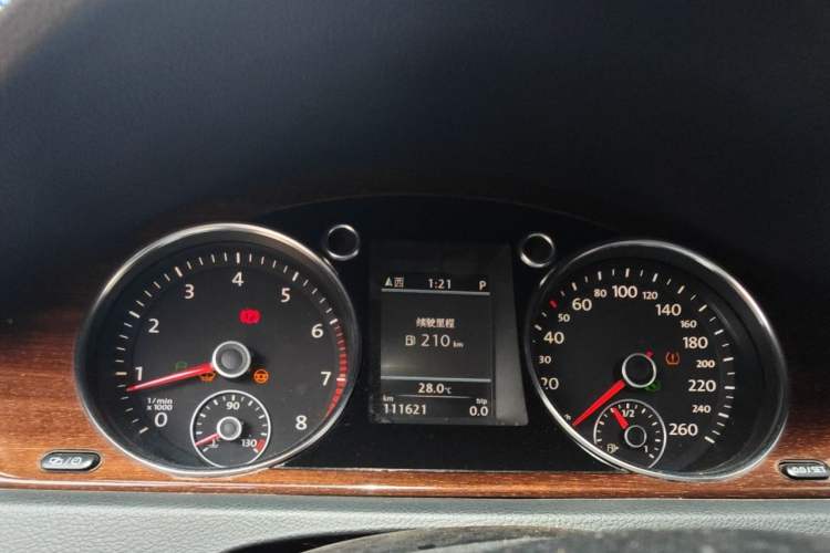Used Volkswagen Magotan 2013 3.0 FSI Flagship Model Instrument Cluster