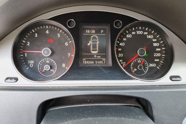 Used Volkswagen Magotan 2013 1.8TSI Premier Model Instrument Cluster