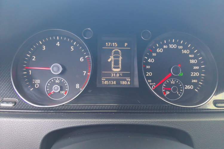 Used Volkswagen Magotan 2013 1.8TSI Luxury Model Instrument Cluster