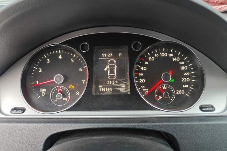 Used Volkswagen Magotan 2013 1.8TSI Premier Model Instrument Cluster