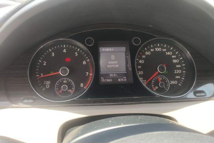 Used Volkswagen Magotan 2013 2.0 TSI Prestige Model Instrument Cluster