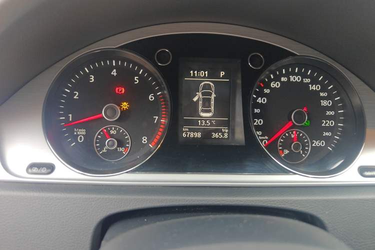 Used Volkswagen Magotan 2013 1.8TSI Premier Model Instrument Cluster