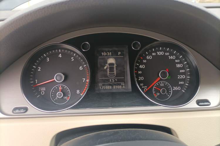 Used Volkswagen Magotan 2013 1.8TSI Premier Model Instrument Cluster