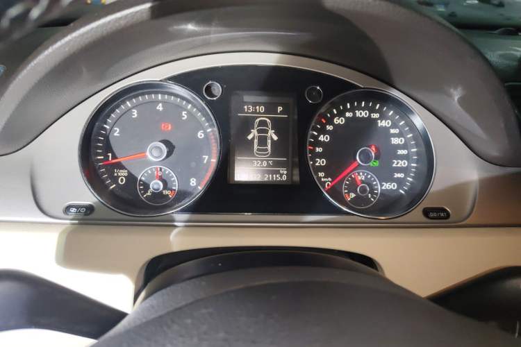 Used Volkswagen Magotan 2013 1.8TSI Luxury Model Instrument Cluster
