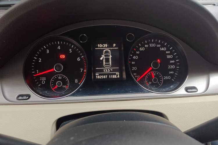 Used Volkswagen Magotan 2013 1.8TSI Luxury Model Instrument Cluster