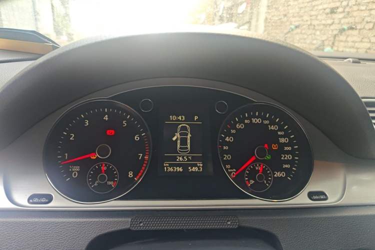 Used Volkswagen Magotan 2013 1.8TSI Premier Model Instrument Cluster