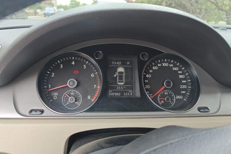 Used Volkswagen Magotan 2013 1.8TSI Luxury Model Instrument Cluster
