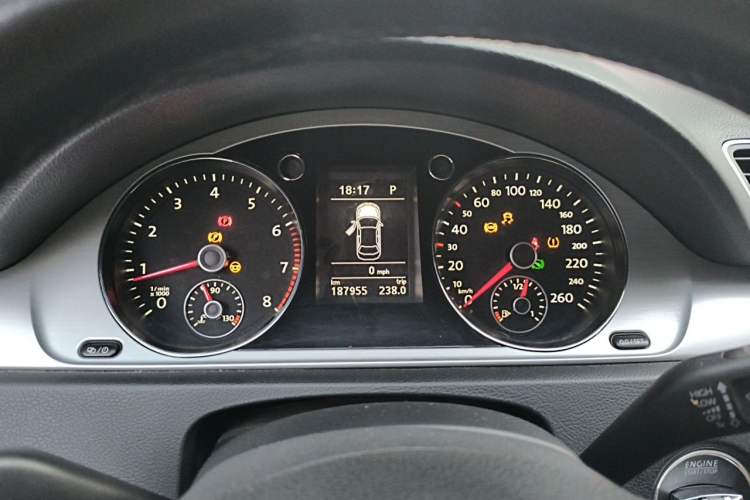 Used Volkswagen Magotan 2013 1.8TSI Premier Model Instrument Cluster