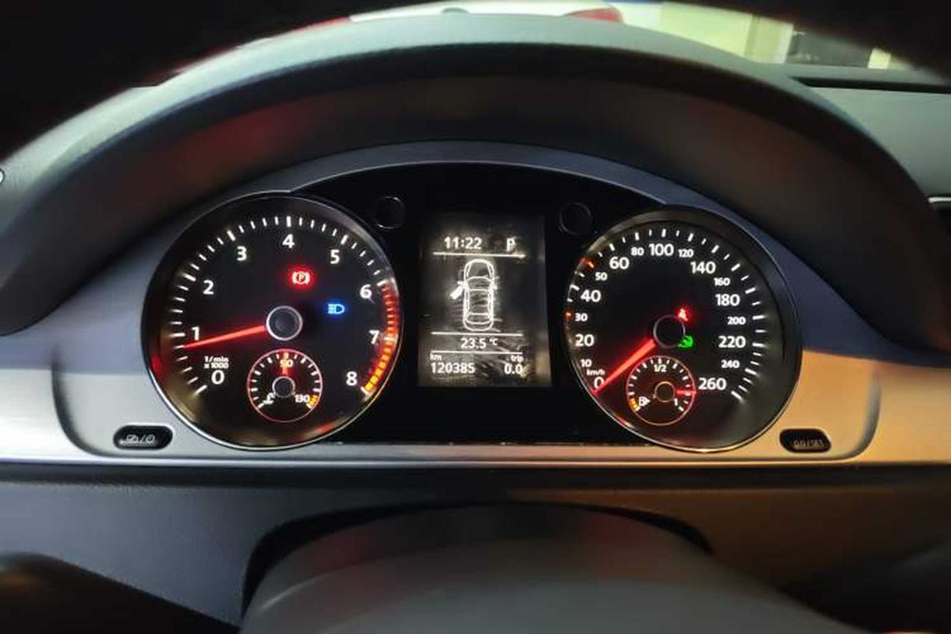 Used Volkswagen Magotan 2013 1.8TSI Premier Model Instrument Cluster