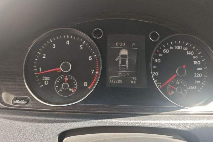 Used Volkswagen Magotan 2013 1.8TSI Prestige Model Instrument Cluster