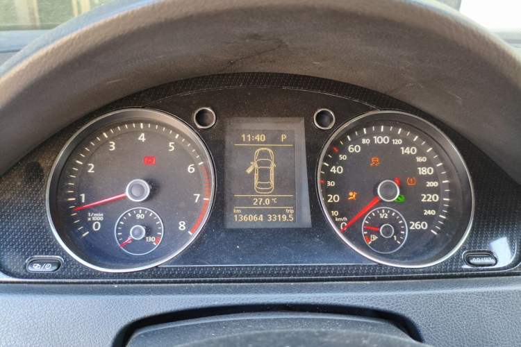 Used Volkswagen Magotan 2013 1.8TSI Luxury Model Instrument Cluster