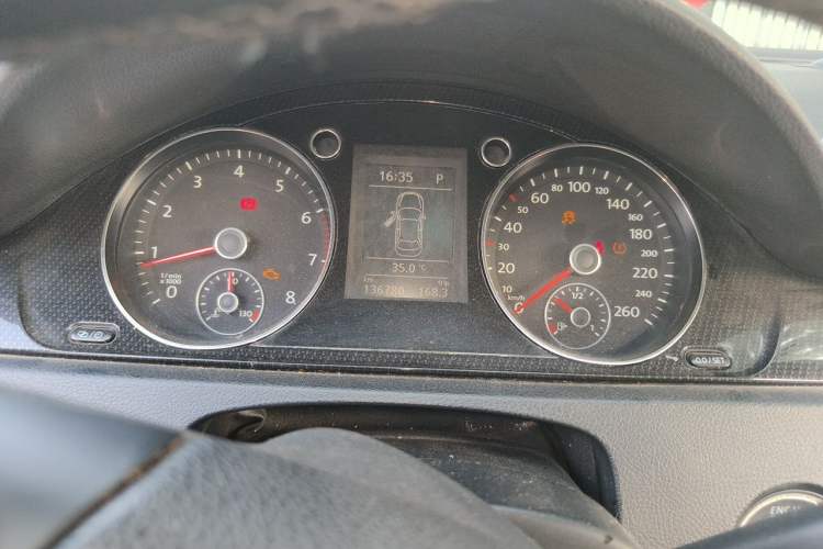 Used Volkswagen Magotan 2013 1.8TSI Luxury Model Instrument Cluster