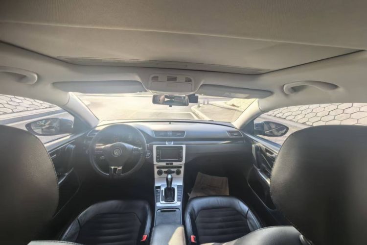 Used Volkswagen Magotan 2013 2.0 TSI Luxury Model Interior 3