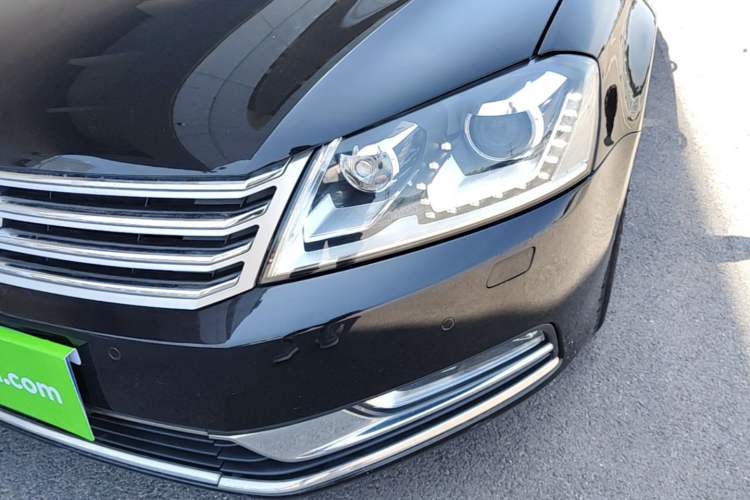 Used Volkswagen Magotan 2013 1.8TSI Luxury Model Left Front Headlight